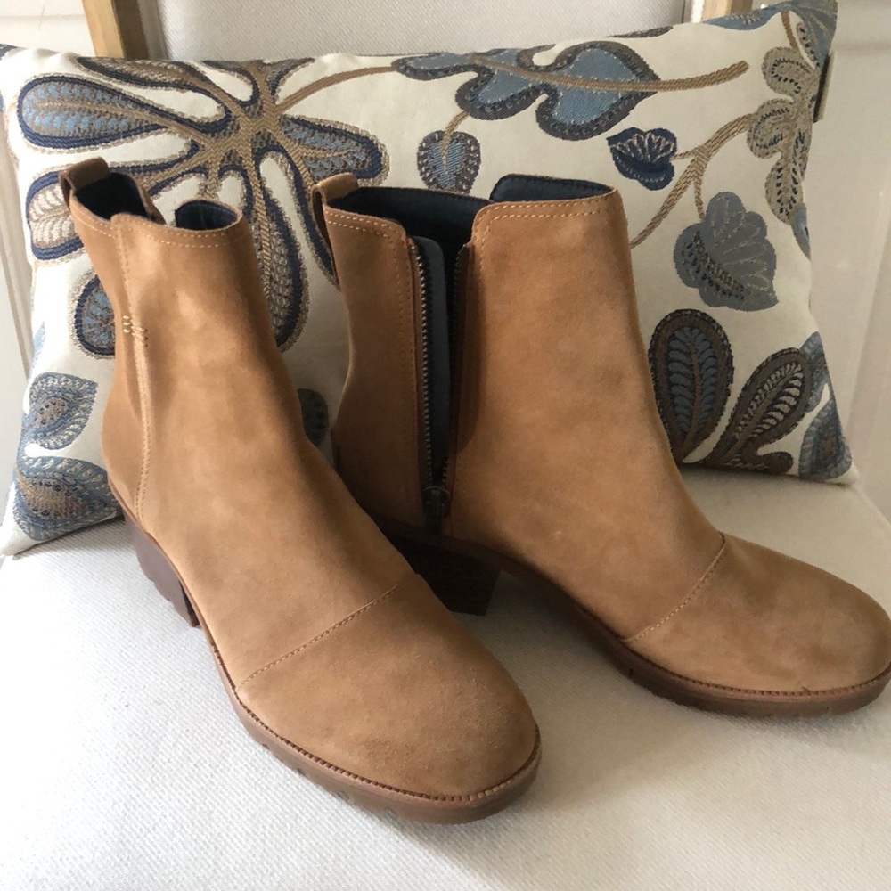 Sorel Cate Booties